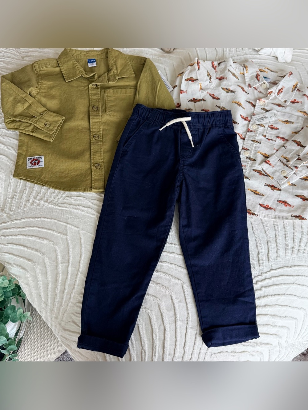 Old Navy Toddler Boy 3-Piece Outfit Set 18-24M / 2T NEW